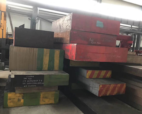 为完成非标模胚型腔及其相关部位的高速加工，机床需求具备以下特性：